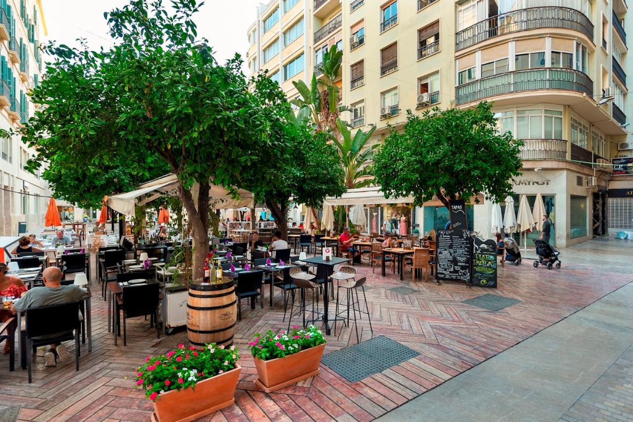 Genteel Home Plaza De Las Flores Малага Екстер'єр фото